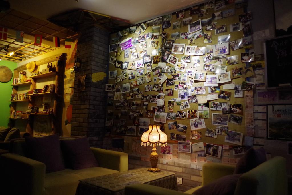 Yangshuo Travellers Land Youth Hostel Eksteriør bilde